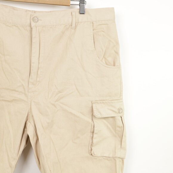 Galaxy Cargo Shorts size 40 - Picture 3 of 8